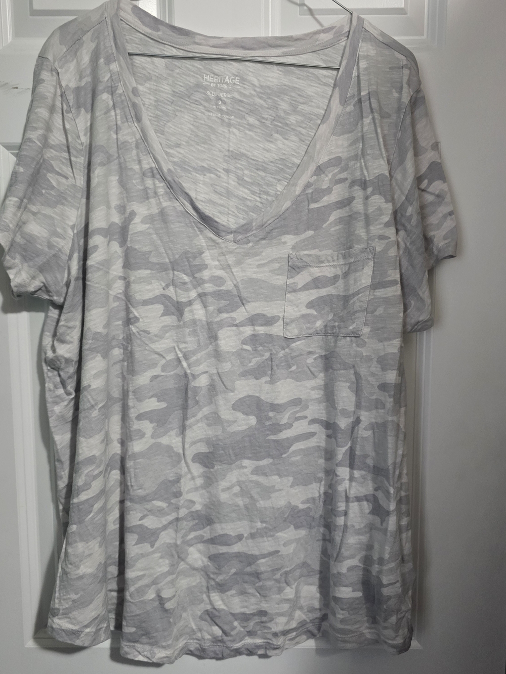 Torrid Heritage Women’s Light Gray Camo Pocket V-Neck Shirt